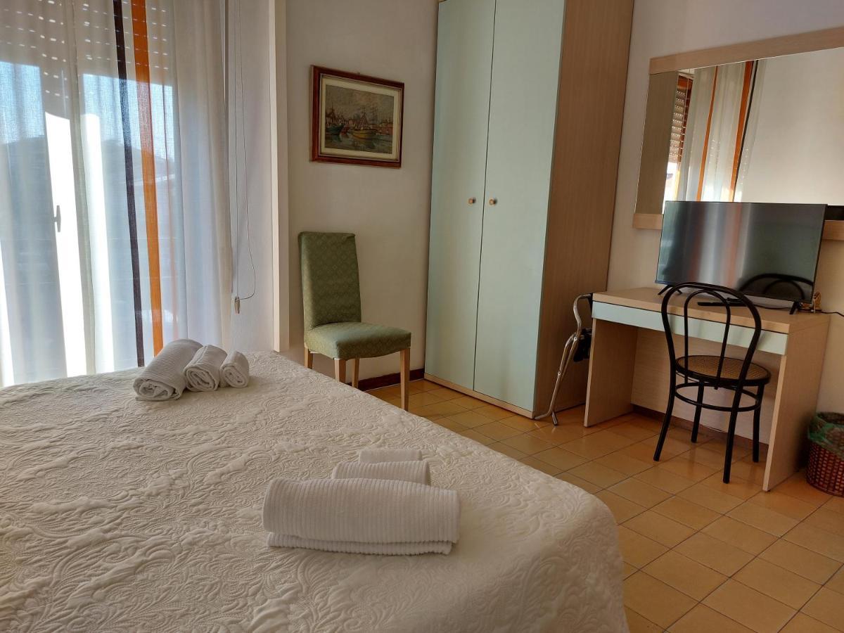 Hotel San Domingo Lido di Camaiore Exterior photo