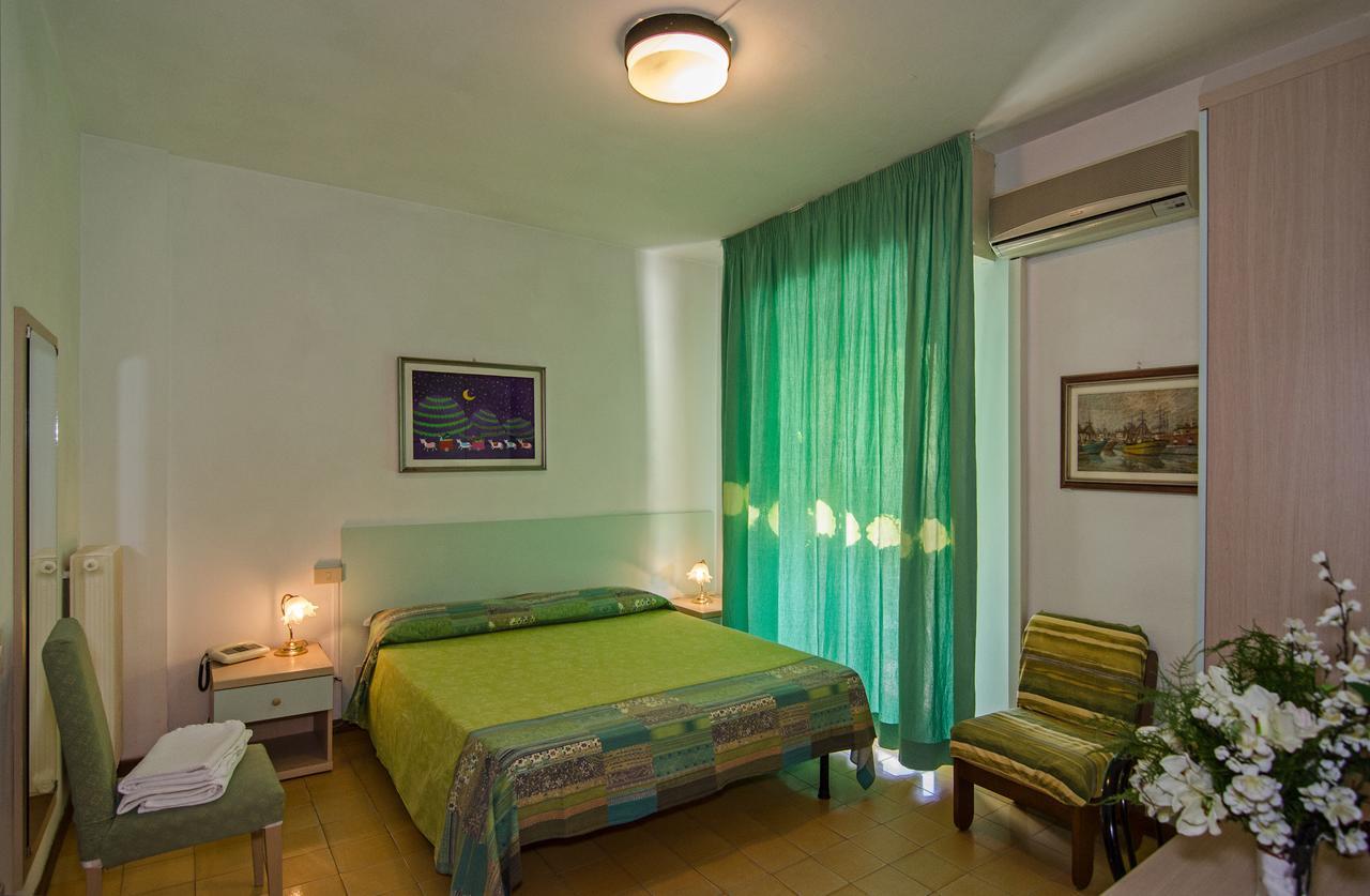 Hotel San Domingo Lido di Camaiore Exterior photo